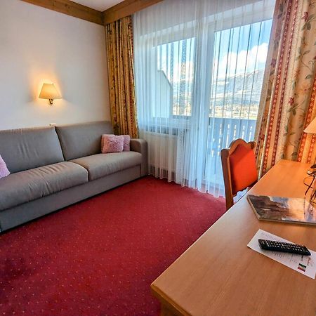 Hotel Heinz Bruneck Exteriör bild