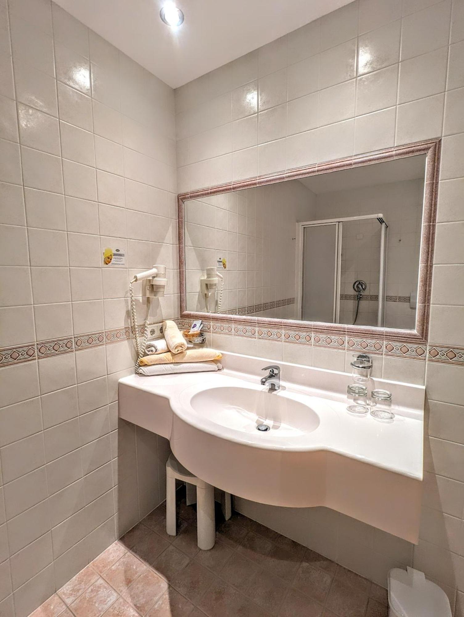 Hotel Heinz Bruneck Exteriör bild